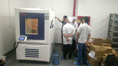 恒溫恒濕試驗(yàn)箱放置的場(chǎng)地環(huán)境溫度是多少？