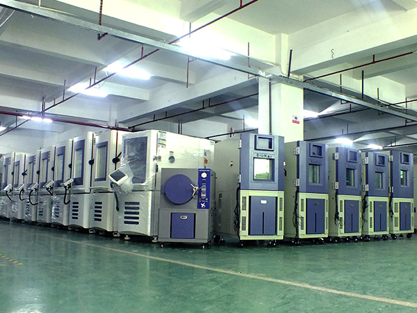 瑞凱儀器生產(chǎn)車(chē)間